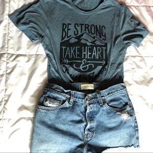 Hope Outfitters // heathered blue graphic tee (M)